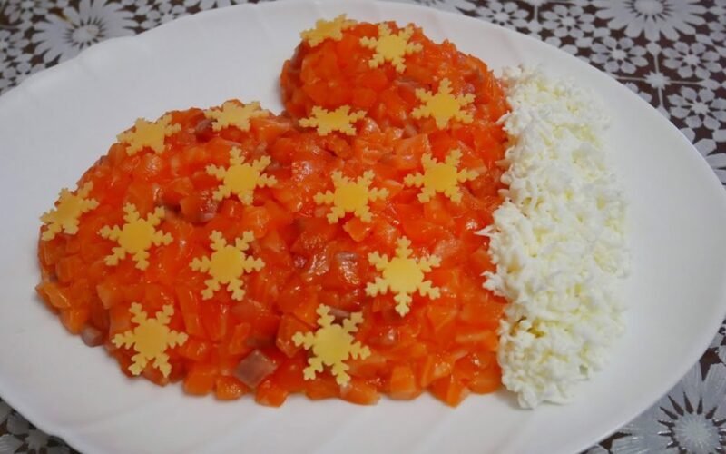 centerpiece salad wows guests