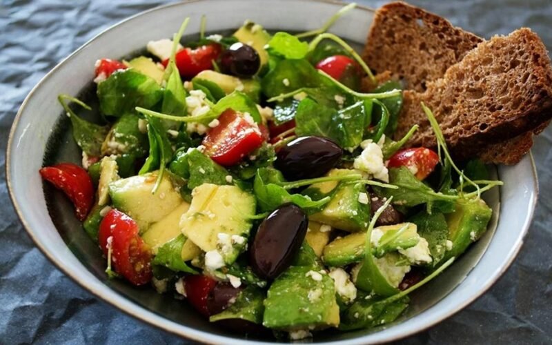 gradual refeeding with monitoring