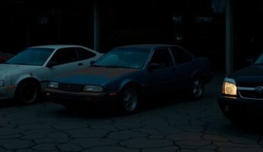 trys nepatikimi naudoti automobiliai