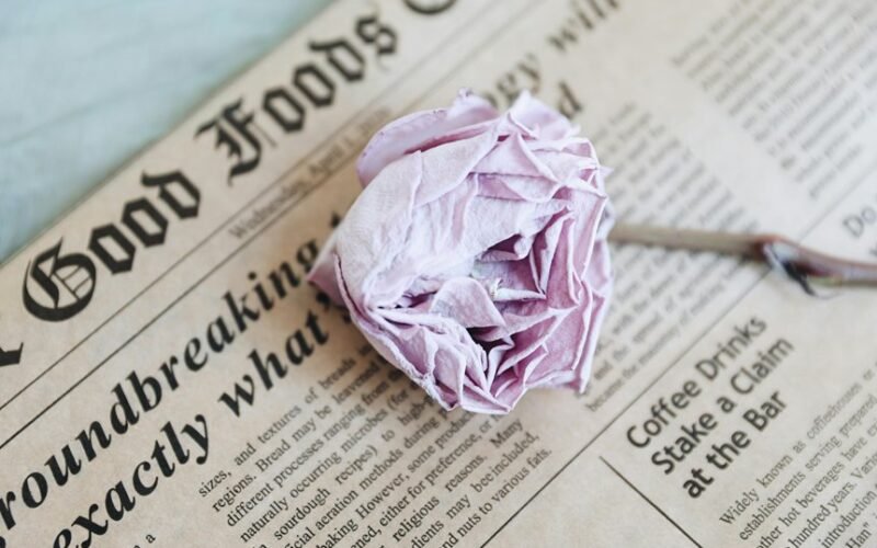 mergelė gera žinia šaulys išdavystė