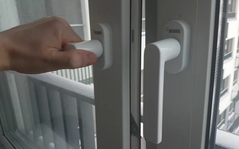 langų žiemos režimo jungiklis