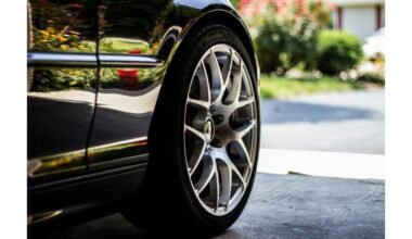 Juodos padangos naudoja anglį