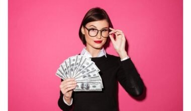 Vasaris atneša finansinių staigmenų