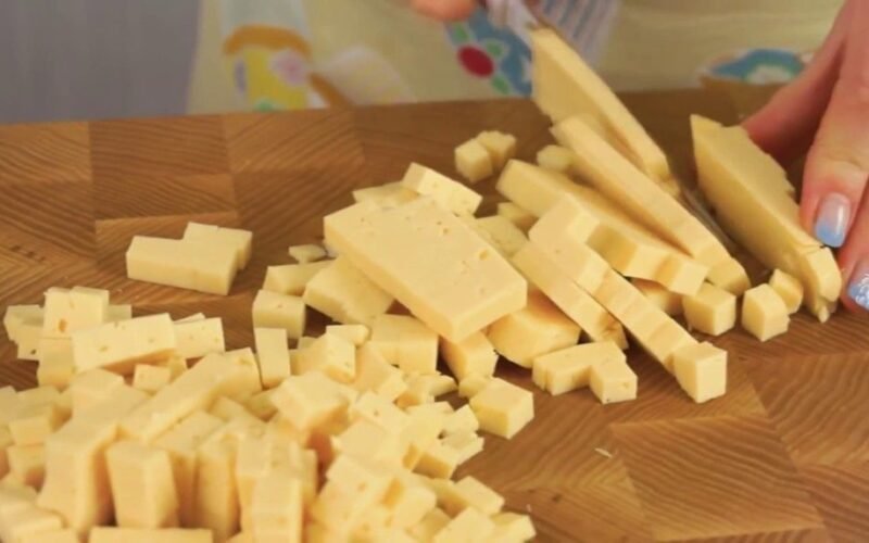 karšto vandens peilis pjaustymui