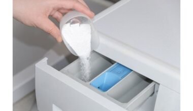 Įpilkite skalbiklio į būgną