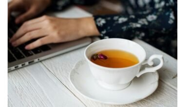 arbatos nauda blokuojama priedais