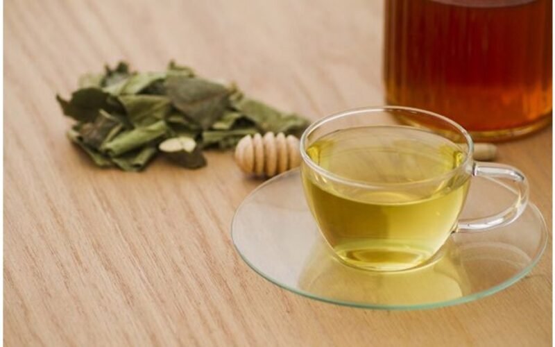 du prieskoniai arbatoje