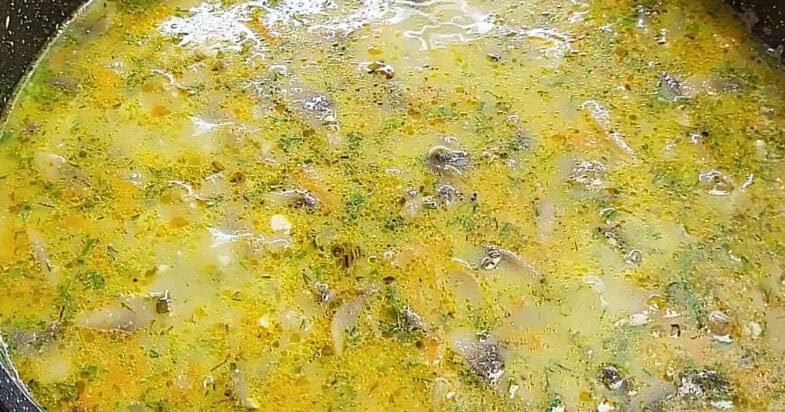 Grybų sriuba su lydytu sūriu, žingsnis 3