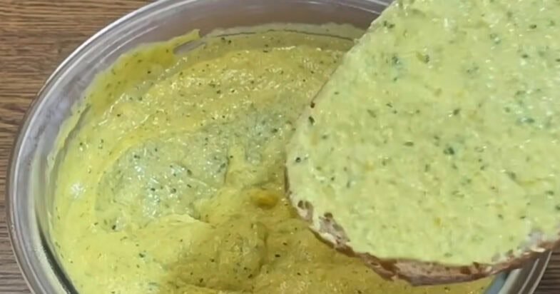 Paruoštas kabachkų tortas