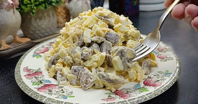Salotos su vištienos širdelėmis, antras žingsnis