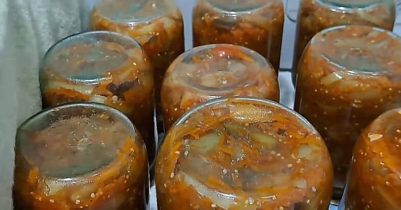 Baklažanų salotų žingsnis 2